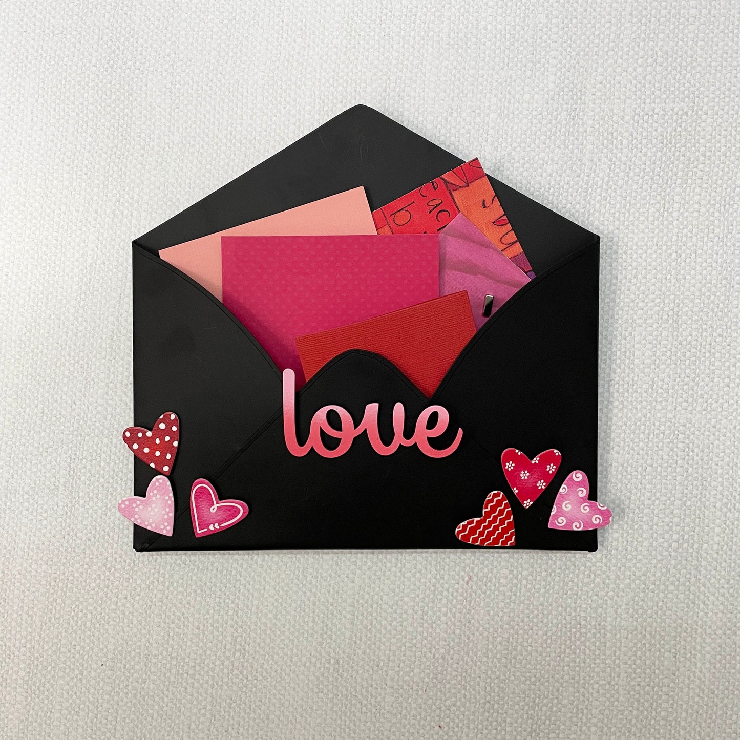 Heart magnets with pattern, red/pink, set of 6
