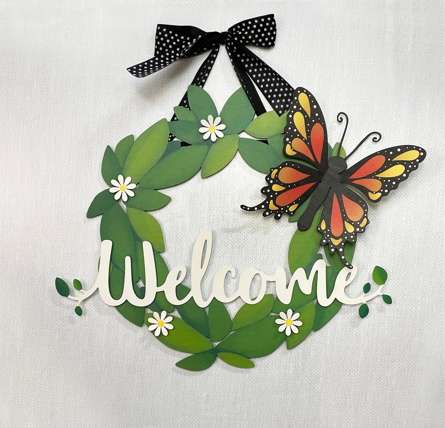 Magnetic "Welcome" lettering with leaves, white