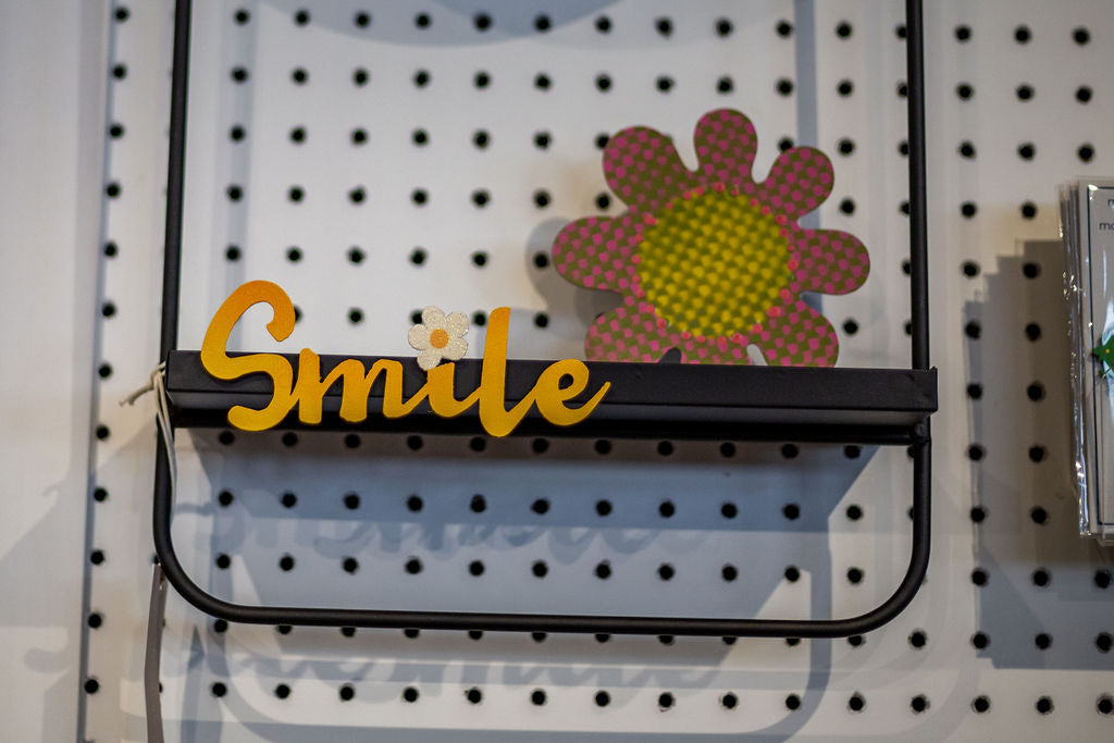 Smile magnet